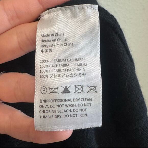 State Cashmere Mens Large The V-Neck Basic Vest Sweater Black Grandpa Soft Cozy - Picture 4 of 6